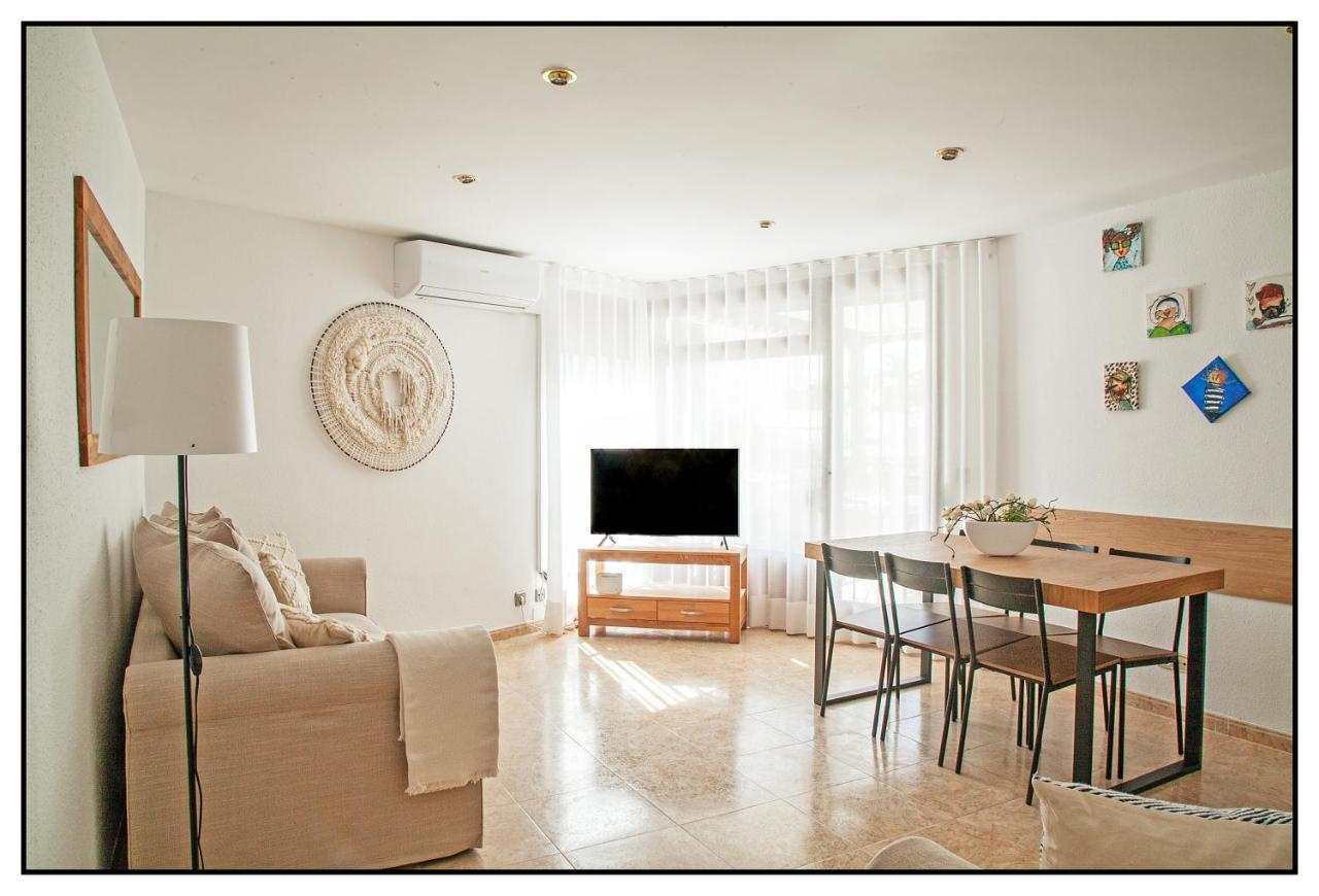 Apartamento Centrico Junto Al Mar - Wifi Free Салоу Екстер'єр фото